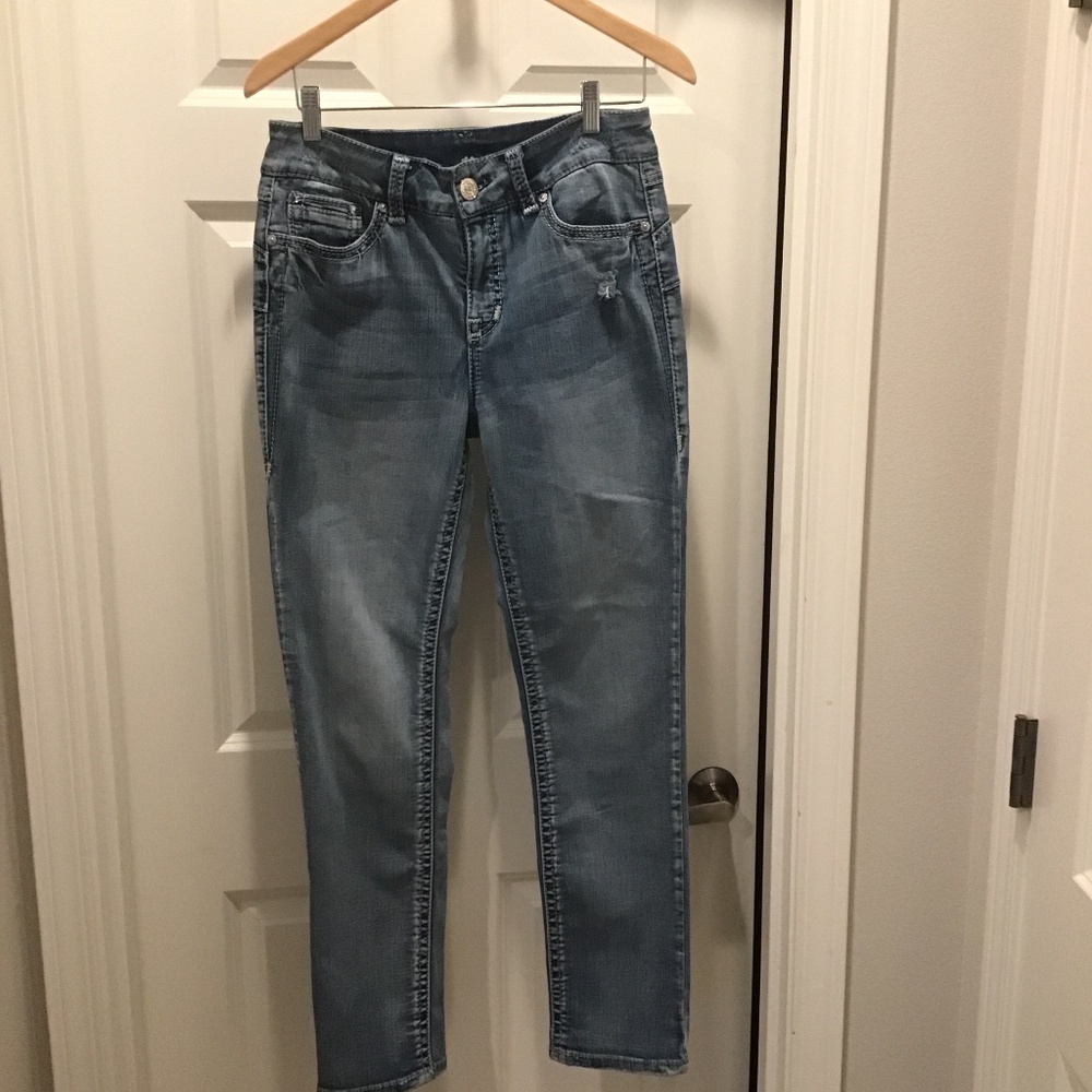 Seven7 Jeans